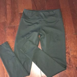 90 Degree by Reflex olive green leggings size S